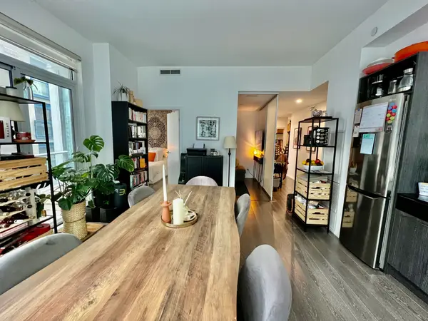 Toronto C08, ON M5B 1B4,68 Shuter ST #507