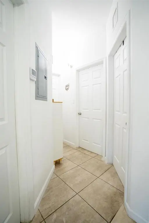 Deerfield Beach, FL 33064,Address not disclosed