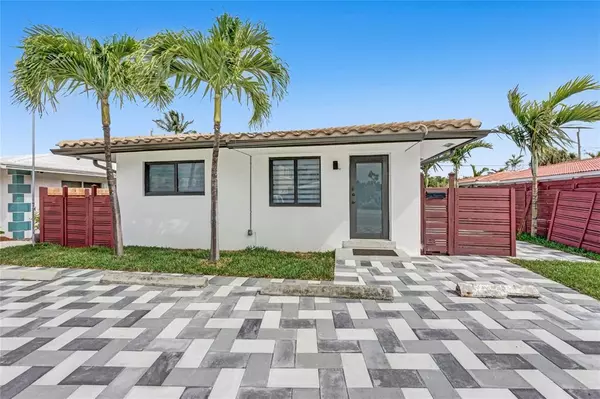 Lauderdale By The Sea, FL 33308,4536 Poinciana St #3