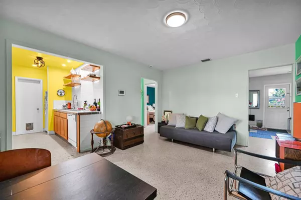 Wilton Manors, FL 33311,2204 NW 3rd Ave