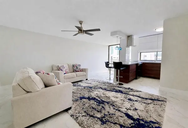 16919 N Bay Rd #911, Sunny Isles Beach, FL 33160