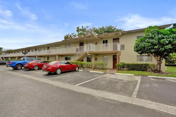 651 NW 80th Ter #207, Margate, FL 33063