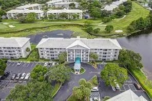 Davie, FL 33324,1520 Whitehall Dr #405