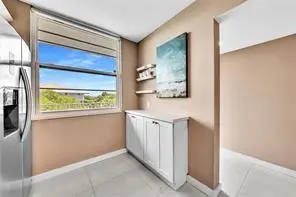 Davie, FL 33324,1520 Whitehall Dr #405