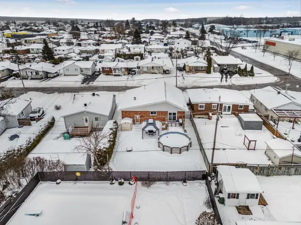 Hawkesbury, ON K6A 1Z9,524 Catherine ST