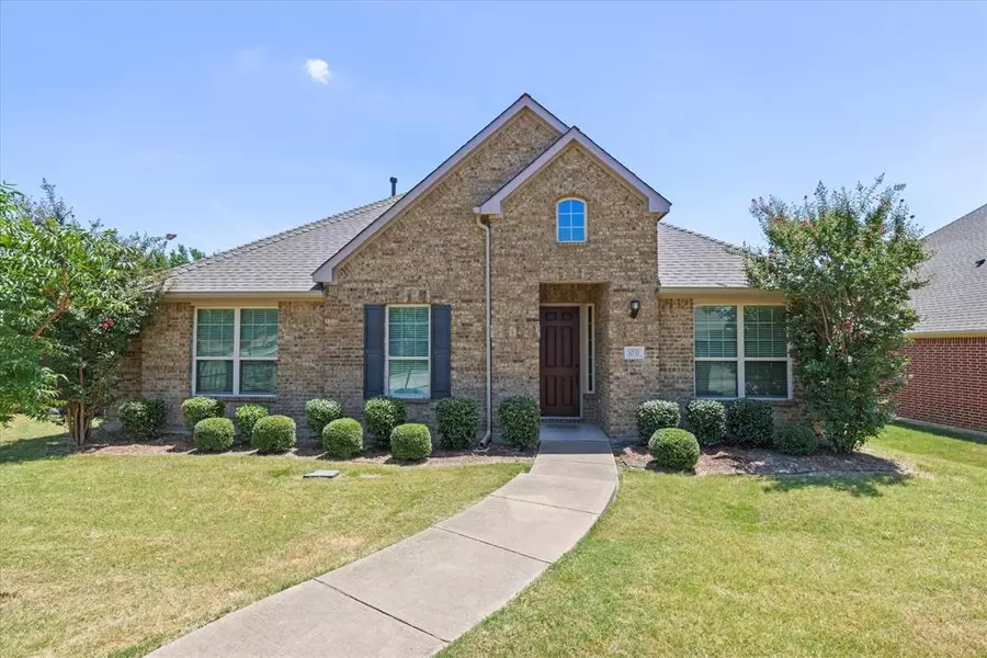 1031 Enchanted Rock Drive, Allen, TX 75013