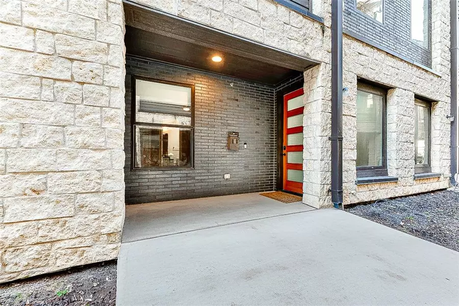 4060 Spring Valley Road #105, Farmers Branch, TX 75244