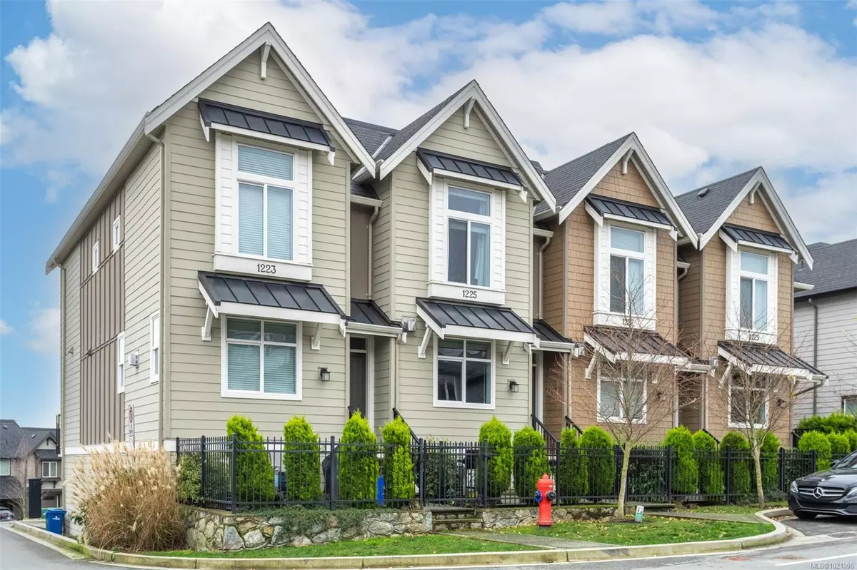 Langford, BC V9B 0T9,1225 Flint Ave