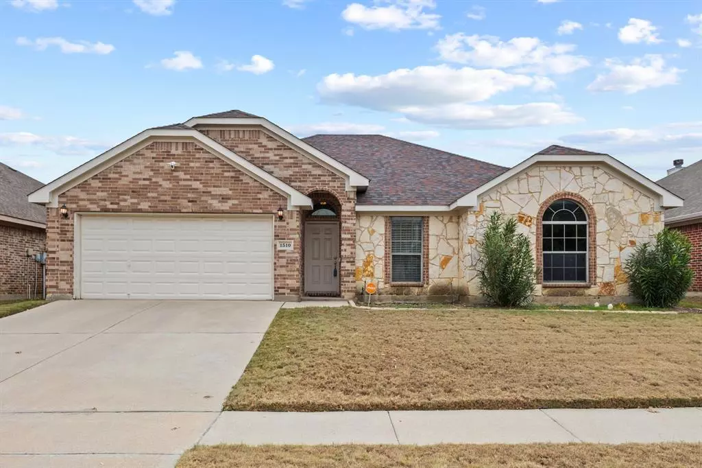 Arlington, TX 76002,1510 White Willow Lane