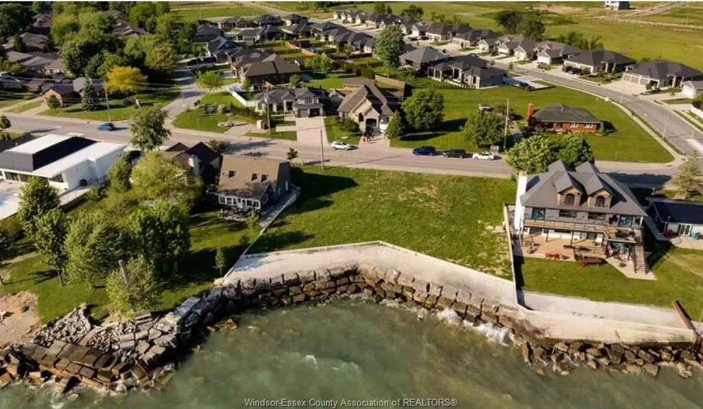 Leamington, ON N8H 5R1,200 Robson Rd Lot #2