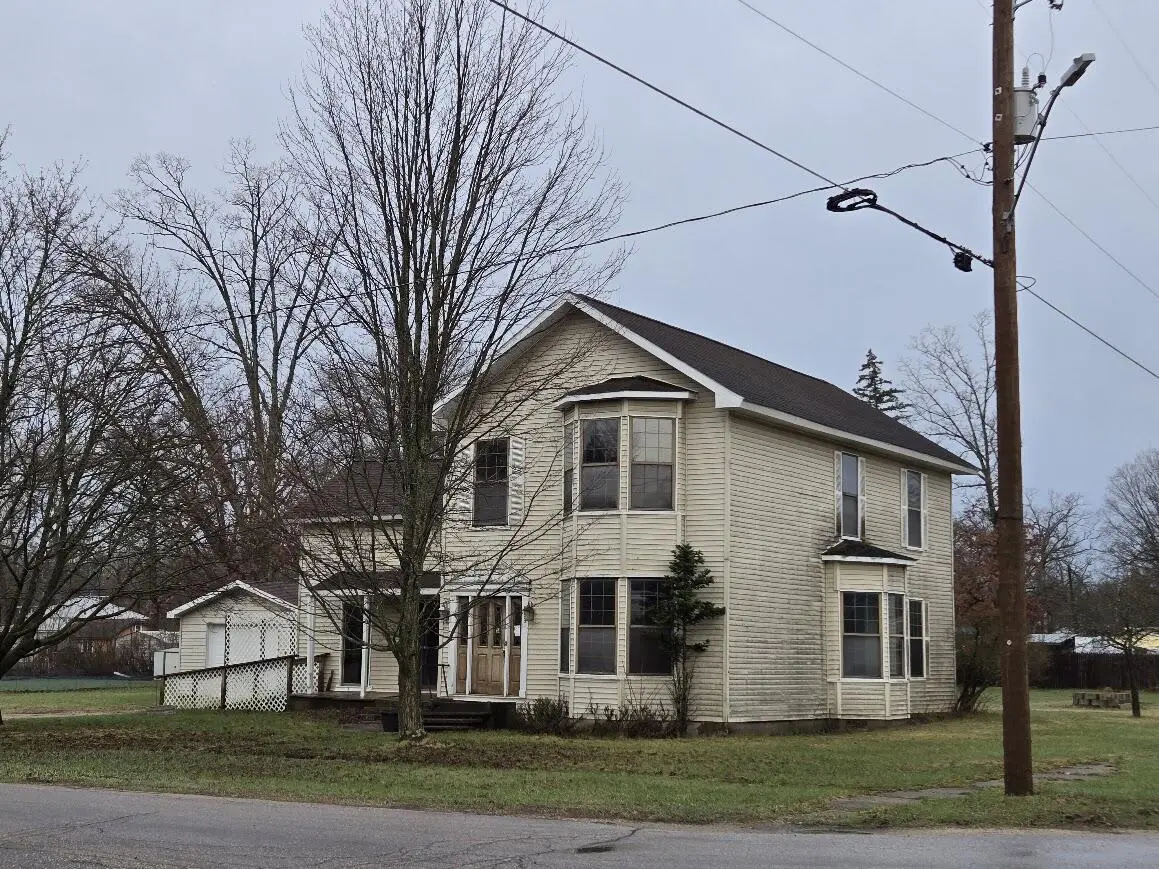 895 Lynn ST, Baldwin City, MI 49304