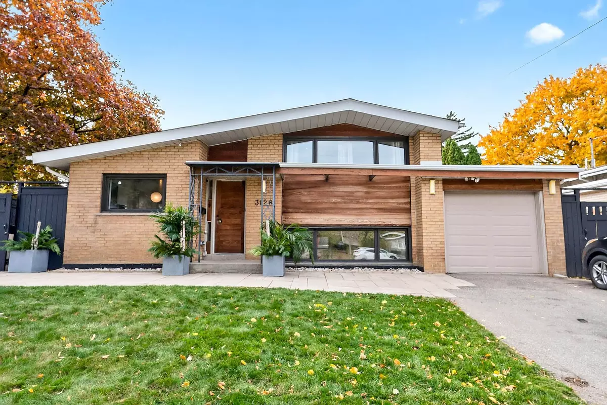 Mississauga, ON L4Y 2Z3,3128 Constitution BLVD