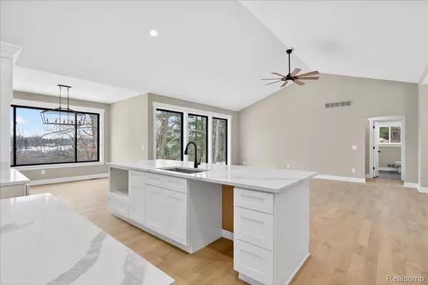 Metamora, MI 48455,4085 Metamora Ridge