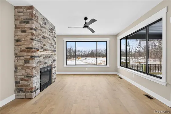 Metamora, MI 48455,4085 Metamora Ridge