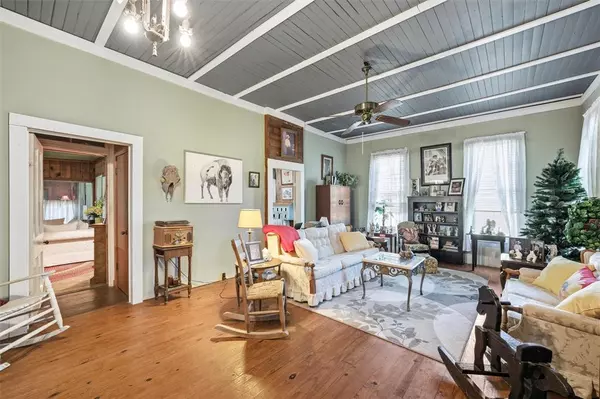 Calvert, TX 77837,409 China