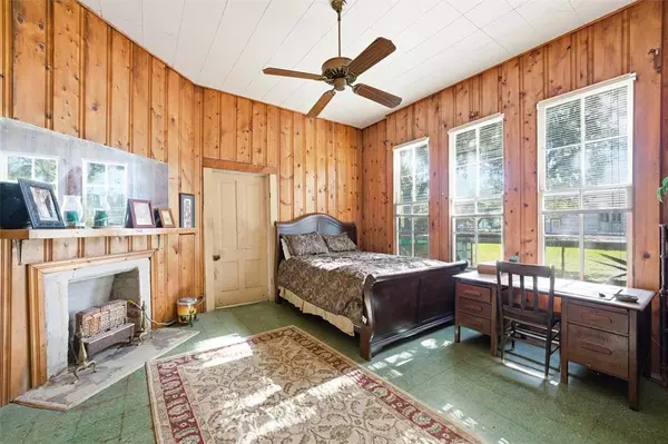 Calvert, TX 77837,409 China