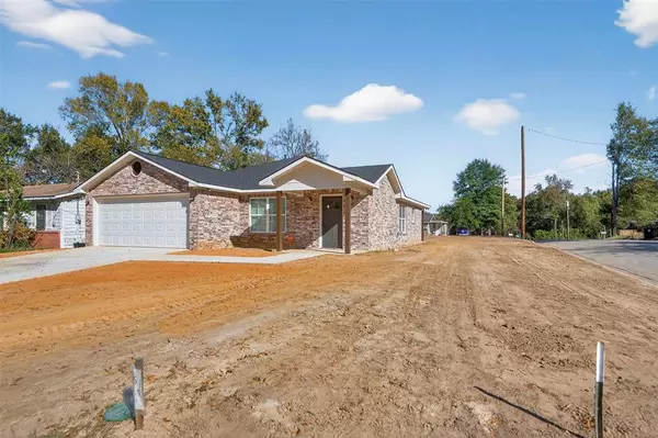 Tyler, TX 75701,926 S Academy Avenue