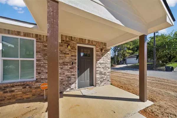 Tyler, TX 75701,926 S Academy Avenue