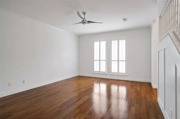 Hurst, TX 76053,1229 Wooded Trail