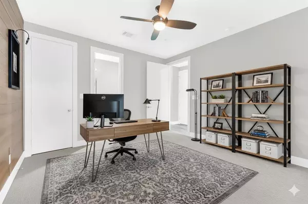 Farmers Branch, TX 75244,4060 Spring Valley Road #105