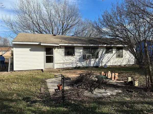 Dallas, TX 75217,609 Woodmont Drive