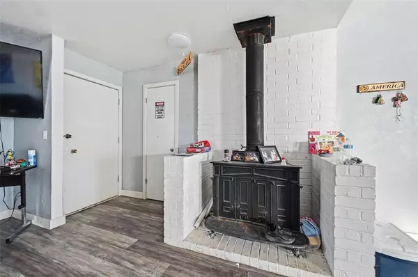 Arlington, TX 76014,1308 Harvest Hill Lane