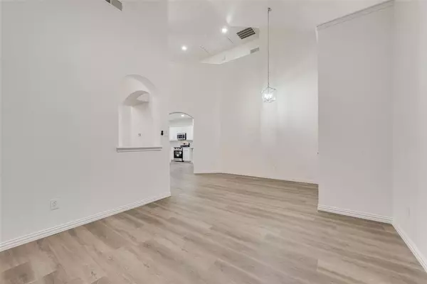 Fort Worth, TX 76052,10832 Hawks Landing Road