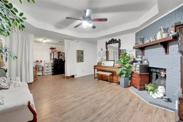 Arlington, TX 76017,5916 Tinsley Drive