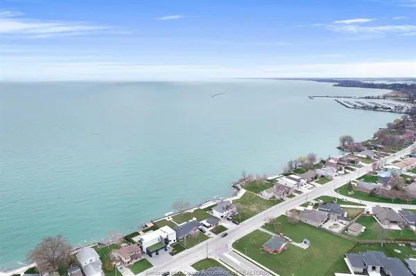 Leamington, ON N8H 5R1,200 Robson Rd Lot #1