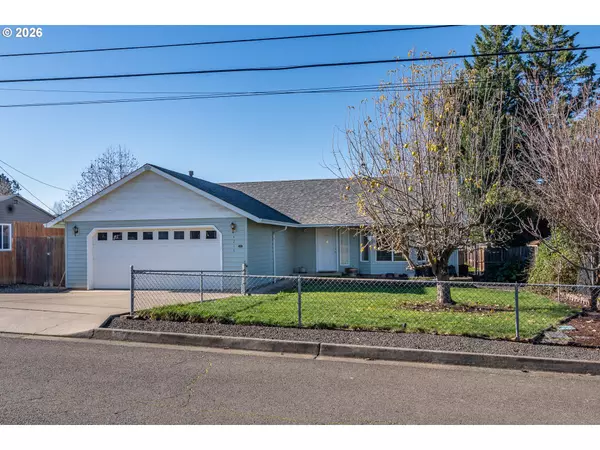 4216 STELLA ST, Roseburg, OR 97471