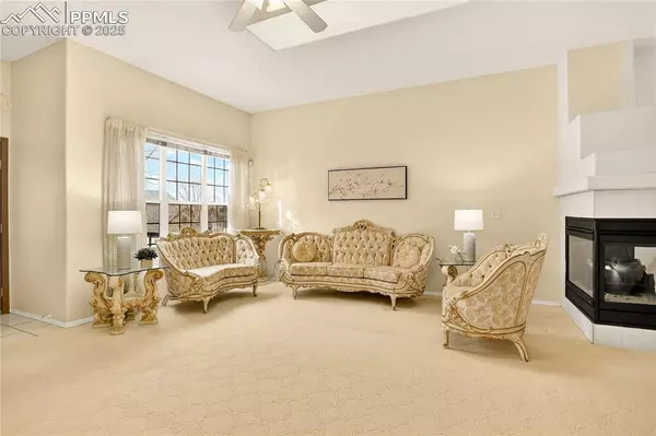 Colorado Springs, CO 80923,5891 Tradewind PT