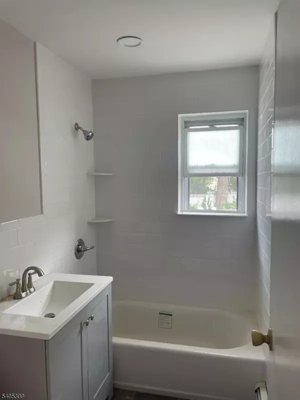 Bloomfield Twp., NJ 07003,185 Watsessing Ave