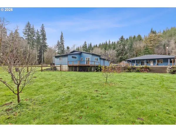 835 N BEAR CREEK RD, Otis, OR 97368
