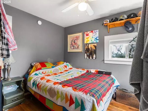 Portland, OR 97213,3927 NE 47TH AVE