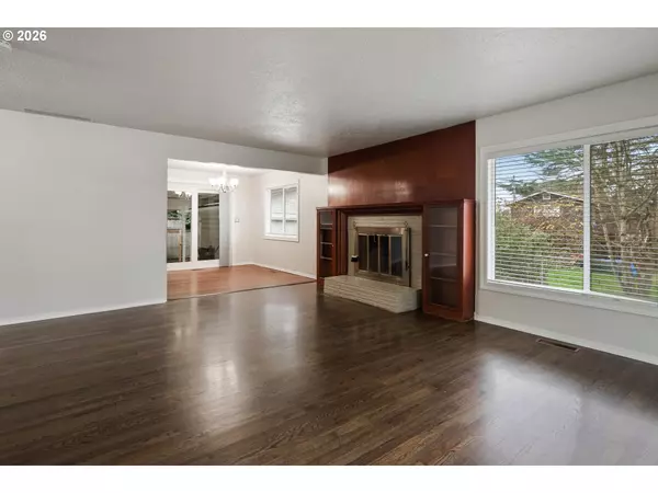 Milwaukie, OR 97222,3450 SE SNOWBERRY ST