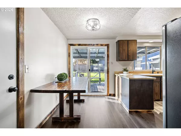 Eugene, OR 97402,1562 PHILIP ST