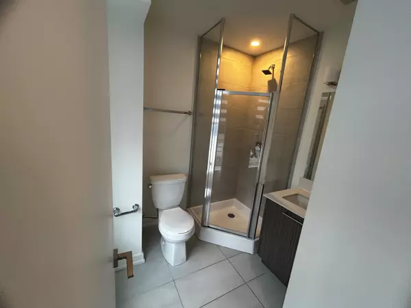 Toronto C06, ON M3H 0E8,34-851 Sheppard AVE W #Main