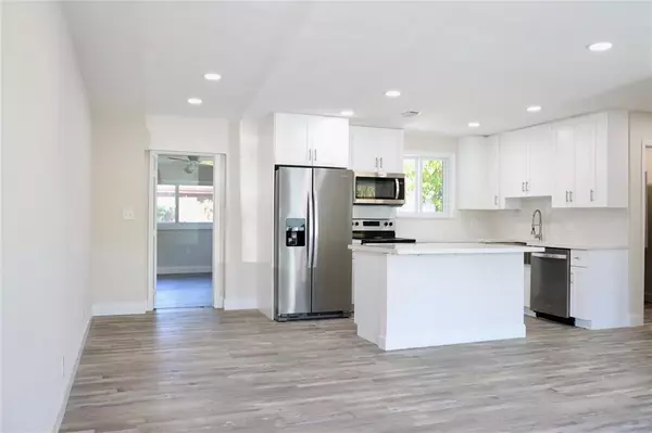 Pompano Beach, FL 33068,6861 SW 18 St