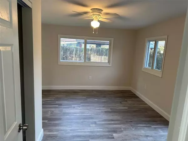 Pompano Beach, FL 33068,6861 SW 18 St