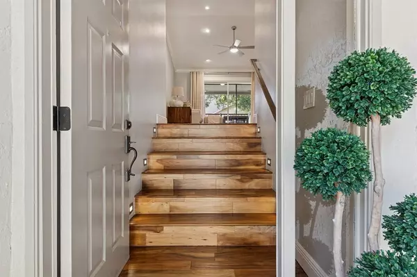 Boca Raton, FL 33486,5560 Coach House Cir #C