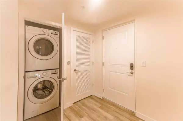 Sunrise, FL 33351,8894 NW 44th ST #2-310