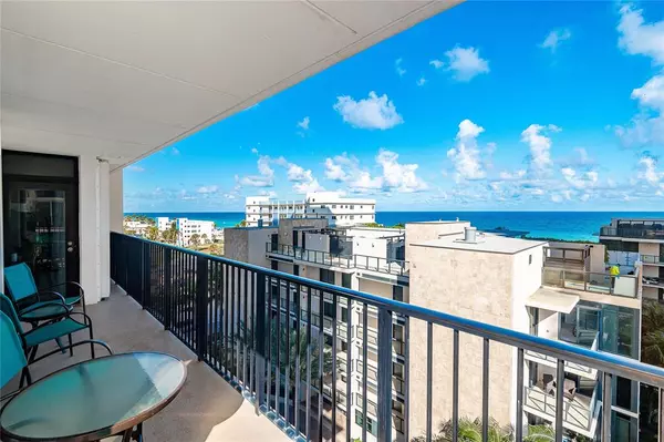 Hollywood, FL 33019,2101 S Ocean Dr #701