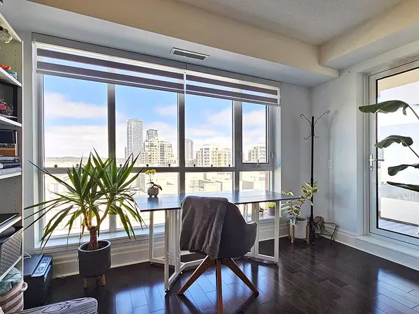 Markham, ON L6G 0B8,39 Upper Duke CRES #616