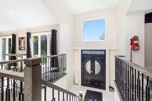 Innisfil, ON L0L 1L0,4616 Highway 89 N/A