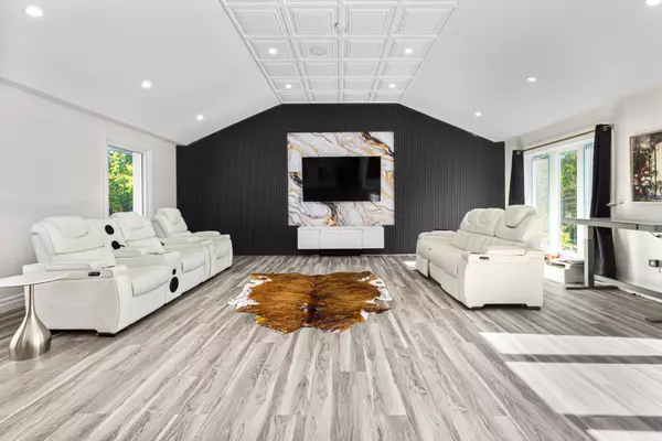 Innisfil, ON L0L 1L0,4616 Highway 89 N/A