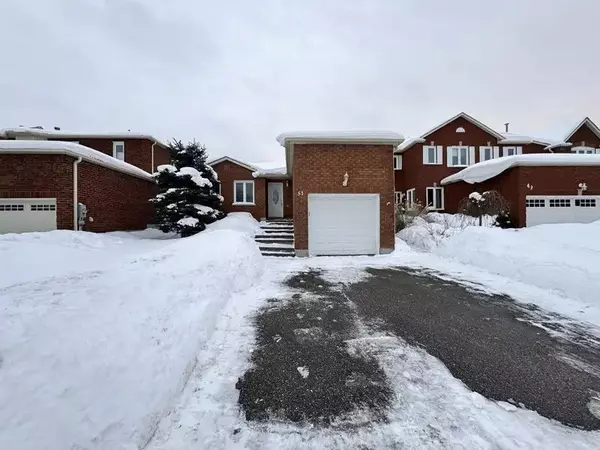 Barrie, ON L4N 7H7,51 Mcdougall DR #UPPER