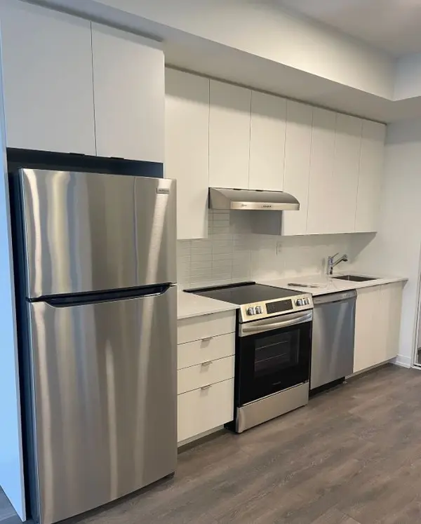 Toronto W04, ON M6M 0C3,135 Canon Jackson DR #503