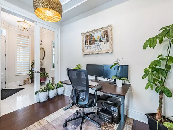 Brampton, ON L6X 5P3,22 Longevity RD