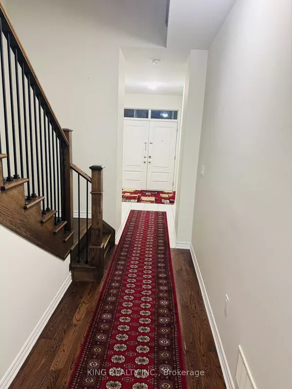 Caledon, ON L7C 4J2,51 Eberly Woods DR