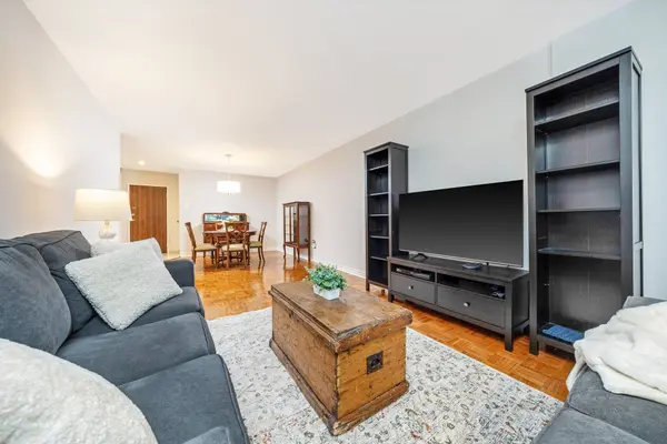 299 Mill RD #502, Toronto W08, ON M9C 4V9